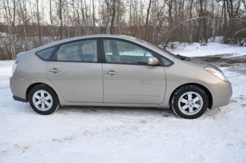 2005 toyota prius 45-50 mpg hybrid hatchback one owner clean carfax no reserve