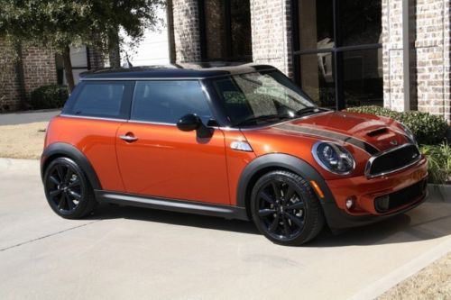 $6,000 in john cooper works performance upgrades,sport package,must read 1-owner