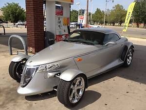 2002 chrysler prowler, 4k miles, perfect condition, all options. collector&#039;s car