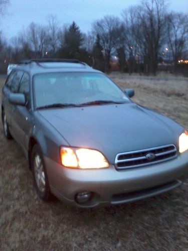 Immaculate 1 owner 02 outback limited loaded heated leather seats dual snrf