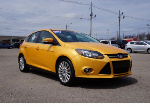 One owner yellow navigation  ford certified pre-owned 7/100000 warranty