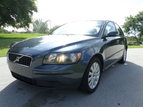 Clean carfax perfect service records! runs great! no reserve auction!