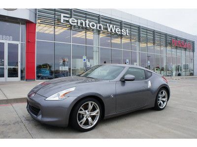 2012 nissan 370z touring w/nav and sport package!