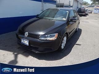 12 vw jetta se, 2.5l 5 cyl, auto, leather, alloys, 1 owner, we finance!