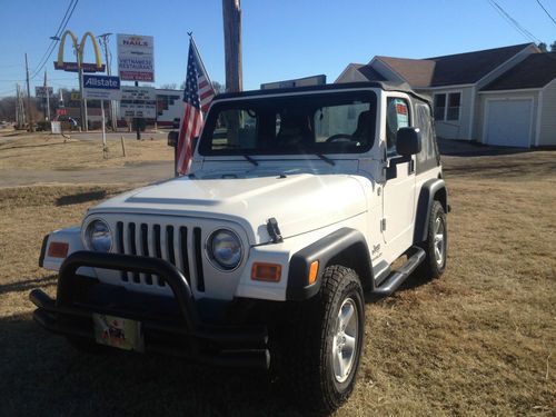 2005 jeep wrangler x  in awesome shape!!