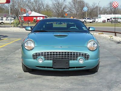 2002 ford thunderbird - absolutely gorgeous - 33k miles! - garaged entire life!