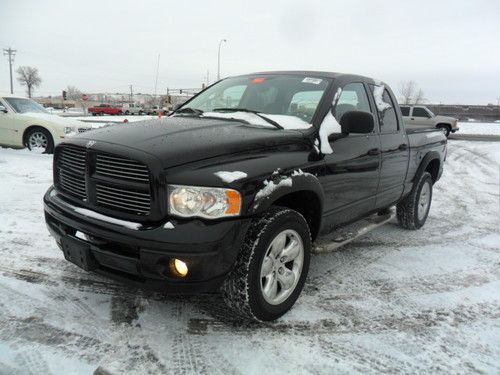 Crew cab, 4x4, 5.9 v8, heated leather, chrome 20's, very sharp, warranty !!!