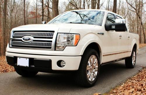 Loaded with absolutely every available option!!2009 f150 platinum 4x2!!