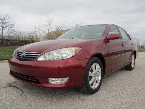 Xle v6 1 own only 78k miles! immaculate! htd leather s/r premium audio