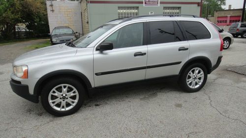 2004 volvo xc 90 suv awd super nice and clean runs well no reserve!!