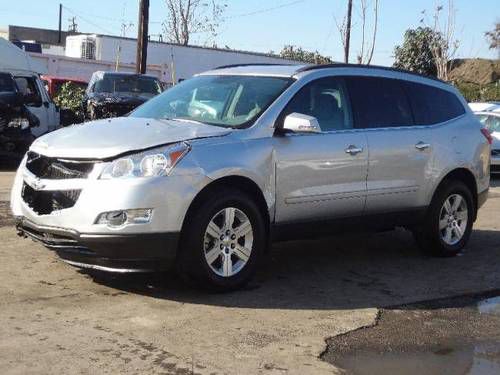 2011 chevrolet traverse awd salvage repairable rebuilder only 26k miles runs!!!