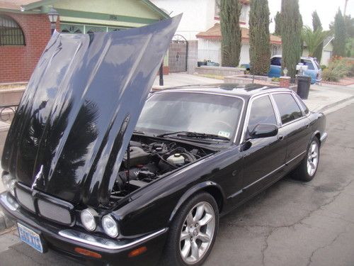 Beautiful black on black jaguar supercharged 2001 xjr sedan car 4.0 v8 luxury