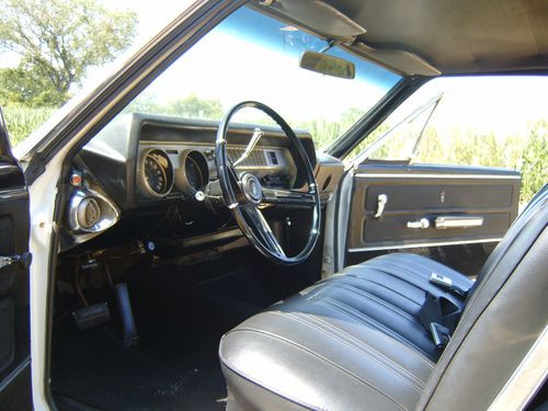 Sell Used Oldsmobile Cutlass 1967 White Black Interior 330