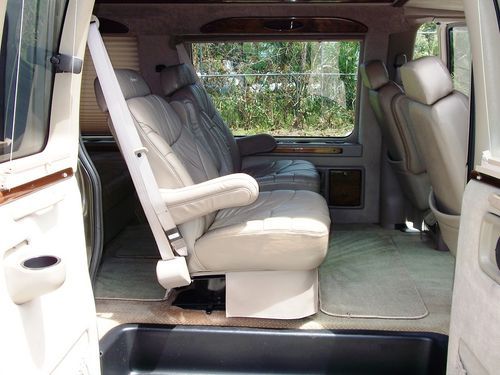Chevy Conversion Van For Sale >> Sell used 2001 CHEVROLET EXPRESS REGENCY HI TOP CONVERSION VAN in Sanford, Florida, United ... Chevy Conversion Van For Sale >> Sell used 2001 CHEVROLET EXPRESS REGENCY HI TOP CONVERSION VAN in Sanford, Florida, United ...