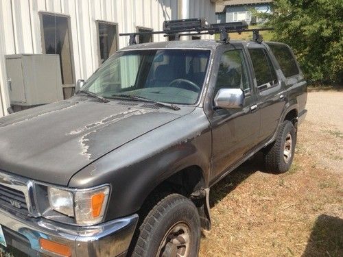 4runner toyota 1990 does not run - for parts