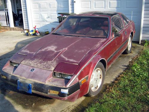 1984 datsun 300 zx with t-top