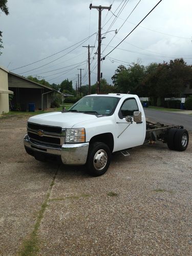 2010 chevy 3500 diesel cab and chassis not ford or dodge no reserve