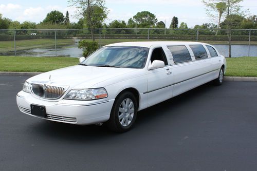 2005 lincoln towncar limo, limousine, 81k miles, rebuilt title, fl, low reserve!