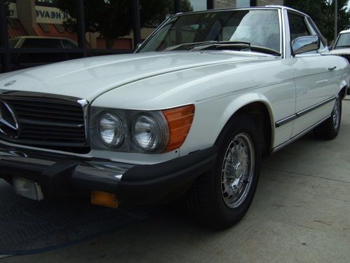1984 mercedes 380sl convertible w/hard top, clean v8 just spent $3,500 low miles