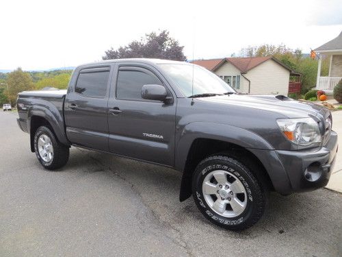 2010 toyota tacoma 4x4 trd sport package