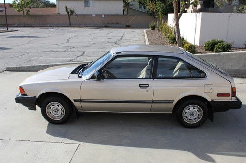 Low 41k miles 1982 honda accord 2 door hatchback automatic 30 mpg made in japan