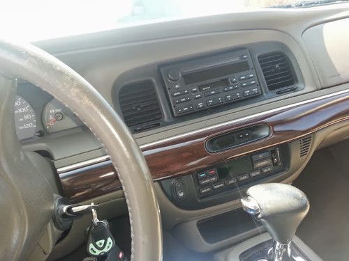 2003 mercury grand marquis lse sedan 4-door 4.6l