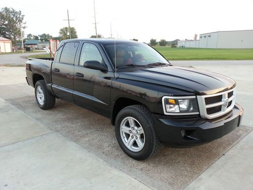 2008 dodge dakota sxt crew cab pickup 4-door 3.7l