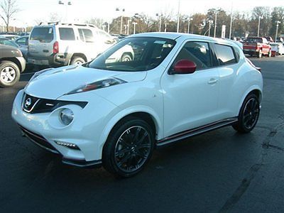 Pre-owned 2013 juke nismo fwd, nismo body kit, navigation, white, 1730 miles