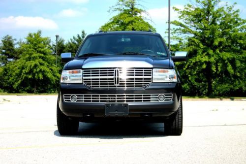 Lincoln navigator fully loaded suv with navi, dvd, entertainment system, 4wd!!!