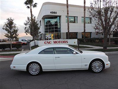 2009 bentley brooklands coupe / only 5,489 miles / white on tan / must see