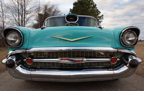 1957 chevy street rod * rare 210 hardtop coupe * frame off * flawless paint body