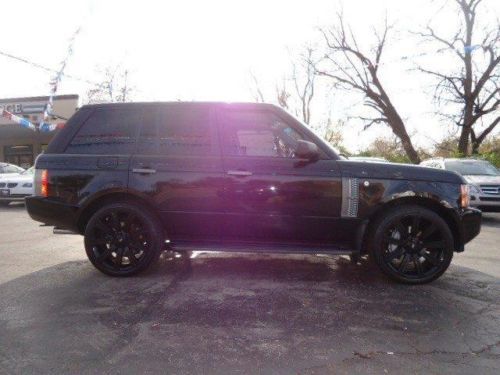 2007  land rover range rover sc. aftermarket 22&#039;&#039; black wheels. must see!!