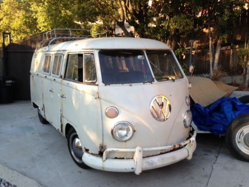 1964 vw split window bus caravelle camper edition