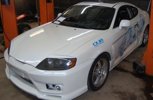 2005 hyundai tiburon gt v6 cold air intake/greddy exhaust beautiful body kit