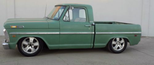 Custom 1969 ford f100 extra short bed truck 302