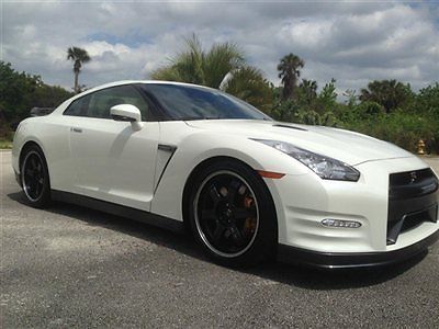 2013 nissan gtr black edition 1 owner 13k miles clean carfax new tires*we trade*