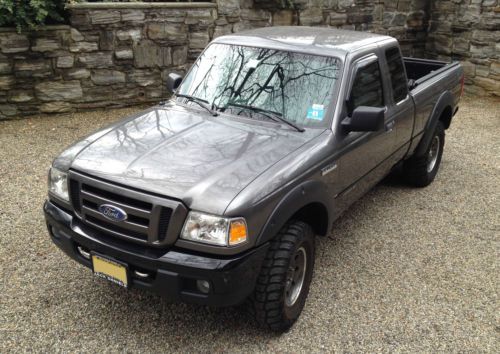 2006 4x4 4-door supercab 61k miles, great example of the most sought after model