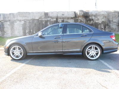 Dark grey 3.0 amg wheels new tires in dashnavigation panaramic roof 36k warranty