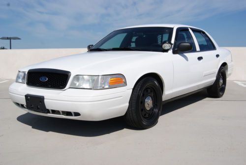 2011 ford crown victoria - police interceptor - 1 owner - 1 driver captain&#039;s car