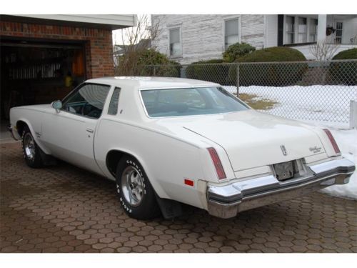 White/meticulously kept/cutlass supreme broughm/350/4-speed