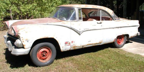 '55 FORD VICTORIA/FAIRLANE PARTS CAR-NOT for RESTORATION-Great Trim & Moulding, image 1