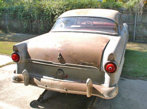 '55 FORD VICTORIA/FAIRLANE PARTS CAR-NOT for RESTORATION-Great Trim & Moulding, image 3