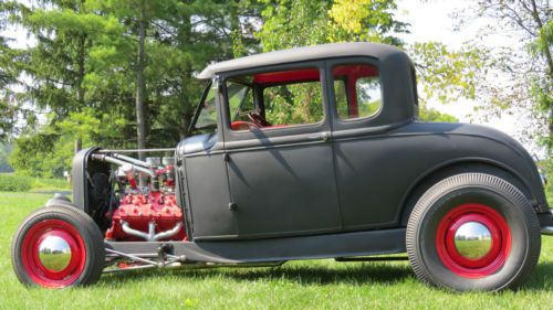 1930 model a coupe - traditional hot rod on 1932 frame
