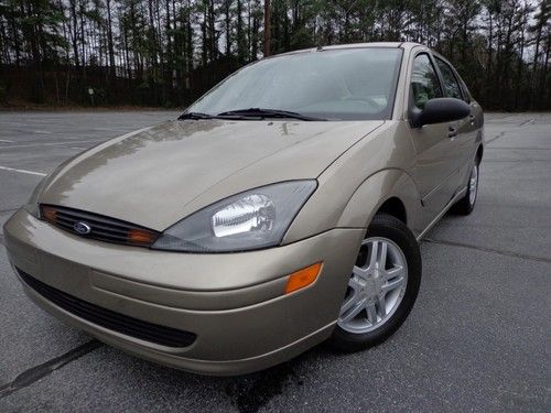 2003 ford focus se 91k miles! keyless! gas saver all pwr! alloys! neon 2004 2005