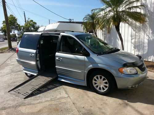 2003 chrysler town &amp; country braun handicap conversion power options - leather