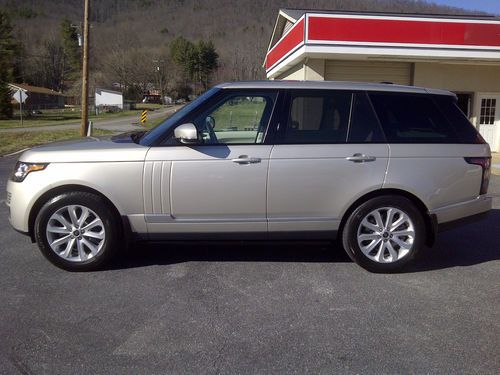 2013 land rover range rover hse - take delivery immediately!  only 1624 miles!!!