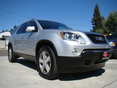 Only 10k mi / fully loaded gmc acadia slt / 1 owner  / 3rd  row