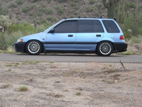 Blue 1989 civic wagovan wagon restored