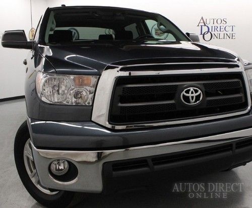 We finance 2010 toyota tundra crewmax sr5 4wd 1owner cleancarfax mroof factwrnty