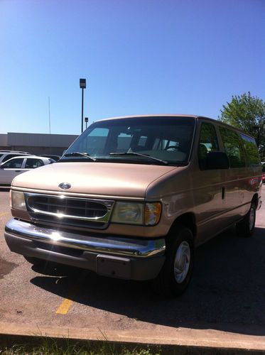 1998 ford e-150 econoline club wagon xlt standard passenger van 2-door 5.4l